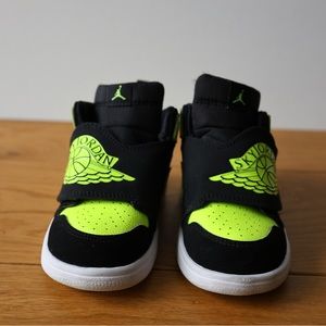 Nike Air Jordan "Sky Jordan 1" size 8c